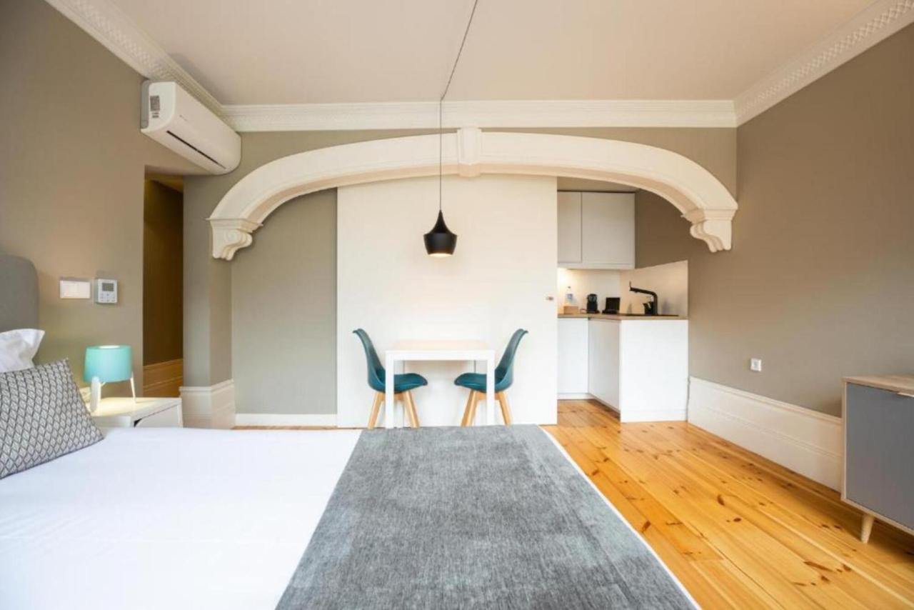 Mystay Porto Bolhao - Pool & Garden Esterno foto