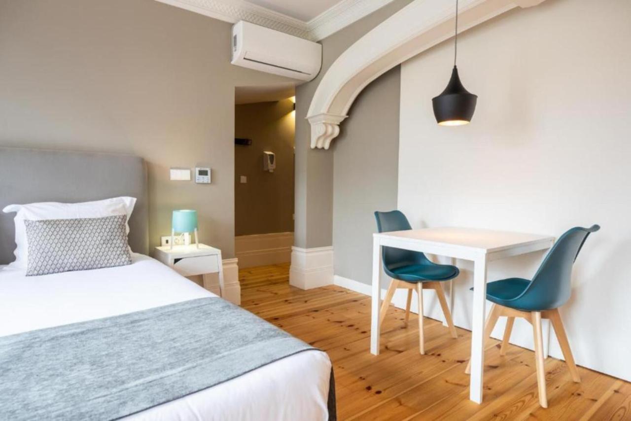 Mystay Porto Bolhao - Pool & Garden Esterno foto